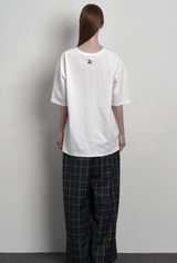 [mnem]オリーブプリントのオーバーサイズTシャツ (white)