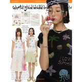 BETWEENAND Women's New Short-Sleeve T-Shirt with Colorful Island Pearl Embroidery and Two-Tone Design