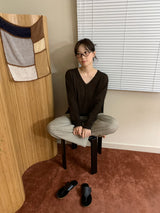 スラブVネックニット