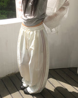 Neote サイドトラックナイロンパンツ