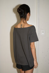 520 オフショルダーTシャツ (チャコール)