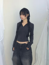 Fingerhole line hooded half zipup