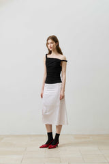 COS TWISTED SHIRRLING TOP / BLACK