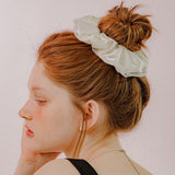 DOT MESH SATIN SCRUNCHIE (IVORY)