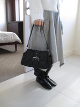bold strap bag