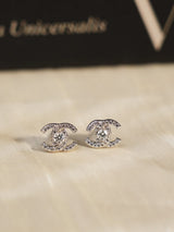 Beautiful double C earrings