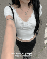🤍Mist Ribbon Lace V-neck Short Sleeve T-shirt (2 colors)