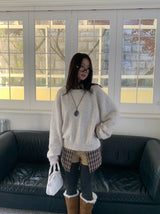 Lorne Soft Airy Raglan Long Sleeve Knit