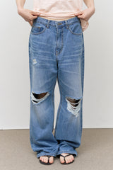 Pose Damage Denim