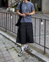 スパーク エンブロイダード グラフィック ショートスリーブ Tシャツ