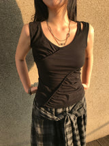 ROMY SLIT LINE SLEEVELESS