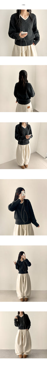 Pure Layered Twisted V-Neck Knitwear