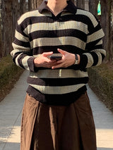 Flow collar knitwear