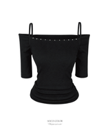 Riel stud off-shoulder top (2color)