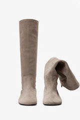 WRINKLE BOOTS IN OAT MILK