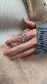 Metal punching line silver ring
