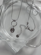 object ring point necklace