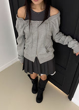 LAYER PLEATS SKIRT