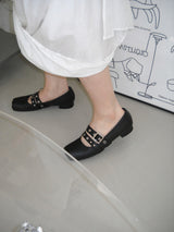Bold strap mary jane