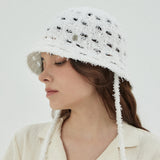 VA Curved Oval Metal Knit Punching Bucket Hat / White