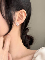 Mother-of-pearl cherry blossom earrings