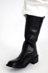 Private boots