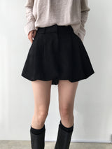 Pumpkin suede banding shorts