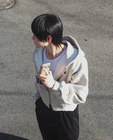 アディクションバックプリントブラッシュフーディジップアップ