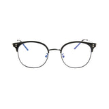 Zian Black / Black