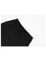 PATCH POINT NYLON CARGO HALF PANTS - BLACK
