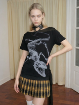 Emohaブラック ドラゴンスカルプリントTシャツ
