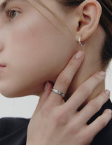 26SS★ [Premium Plating] Precise AB(W) Stone Line Ring