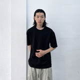 Minimalist Raglan Curve Tee
