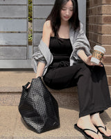 Goje Square Shoulder Bag