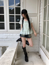 Qring Frill Short-Sleeve Blouse