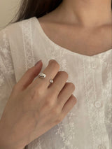 ECLIPSE RING WHITE