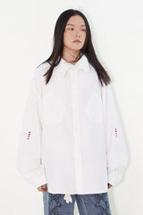 Relaxed and casual lapel and stand-up collar shirt