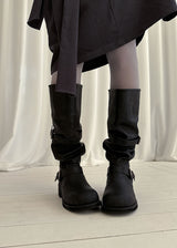 LOOSE BELT MIDDLE BOOTS