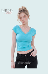 Mood Lace V Mint Short-Sleeved Top