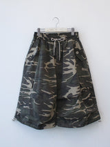 camo bermuda cargo pants 