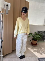 v neck loose knit top
