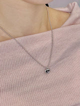 Kuro Lace Necklace