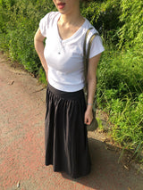 ムーブVネックTシャツ