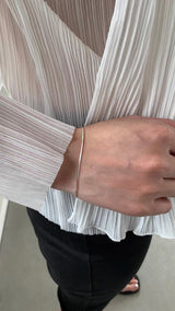 Silver line@bracelet