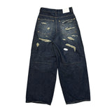 Back damage denim pants