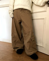 Behin Cargo Curved Balloon Wide Long Pants