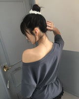 ルースフィットフラワープリントオフショルダー半袖Tシャツ