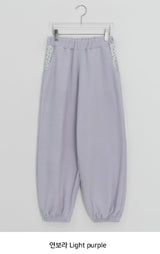 Byubyuen Flower Fleece Jogger Brushed Pants