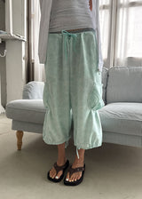FLOWER PASTEL BERMUDA PANTS