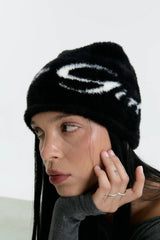 Luv Dept / ‘LUVER GIRL’ フラッフィービーニー-2 colours